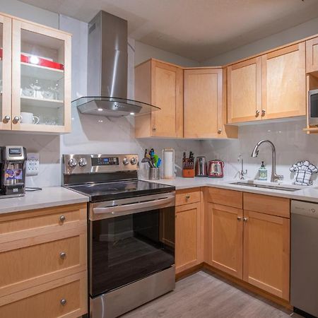 Mountain View 2 Bedroom Condo - Wt Top Floor-401 Canmore Zewnętrze zdjęcie