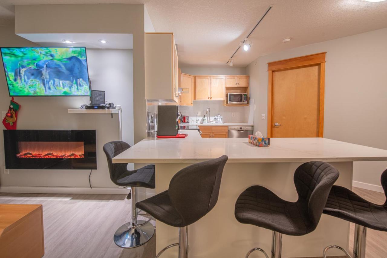 Mountain View 2 Bedroom Condo - Wt Top Floor-401 Canmore Zewnętrze zdjęcie